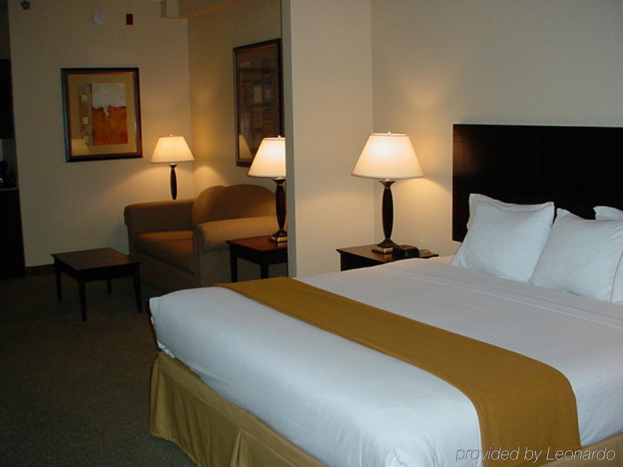 Holiday Inn Express Hotel & Suites Athens By Ihg Habitación foto